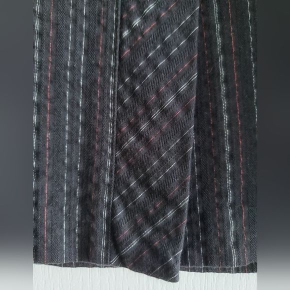 Bundle 3/$30 w/$9.99 shipping - Picture 4 of 15